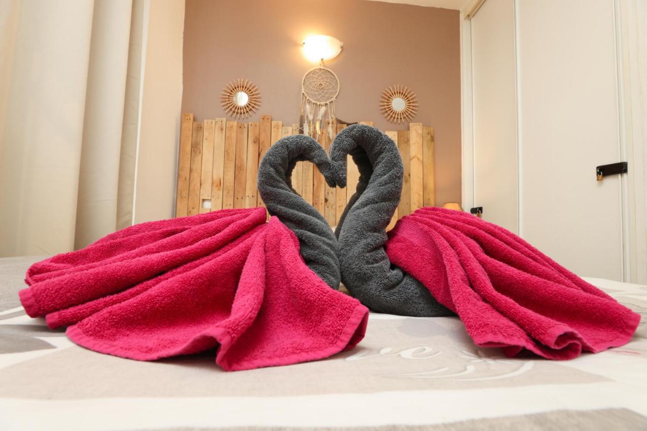 Apartment Les Bulles Médiévales: Wellness With Spa & Sauna